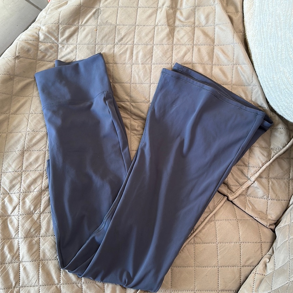 Vuori studio flare azure small